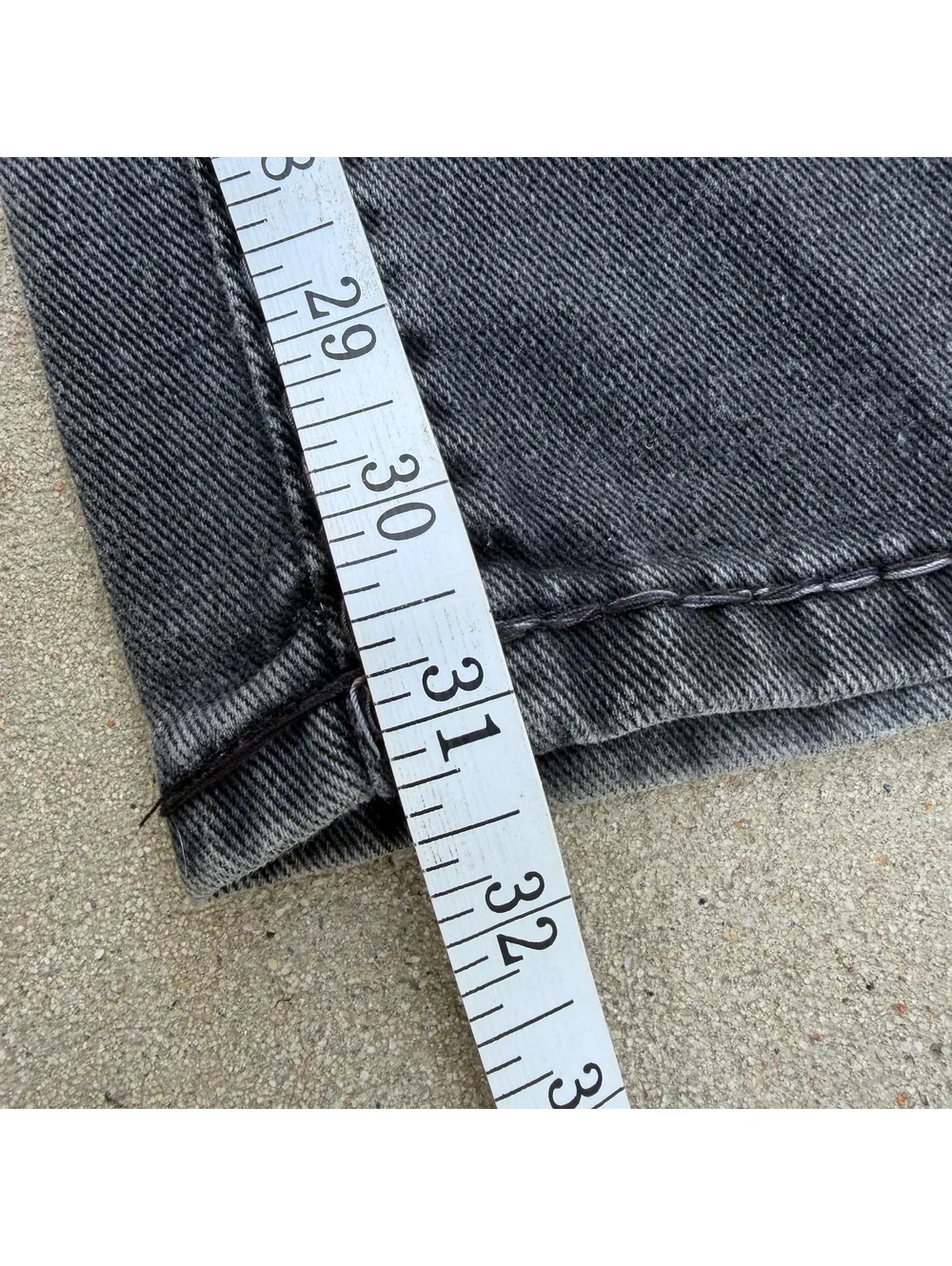 True Religion Jeans Men Waist 34 Black Distressed Casual